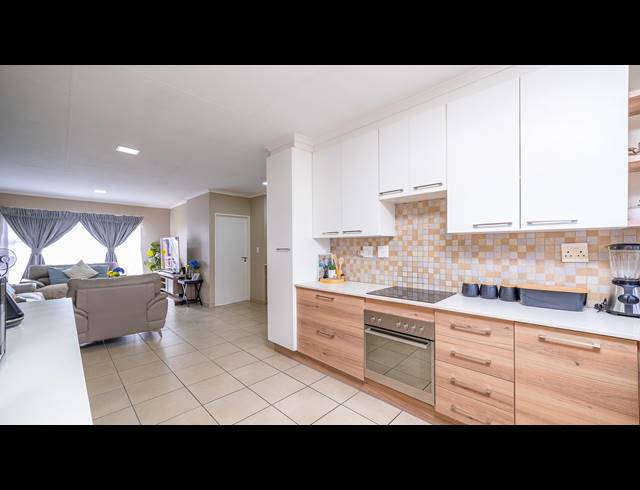 2 BEDROOM APARTMENT FOR SALE IN MONTANA